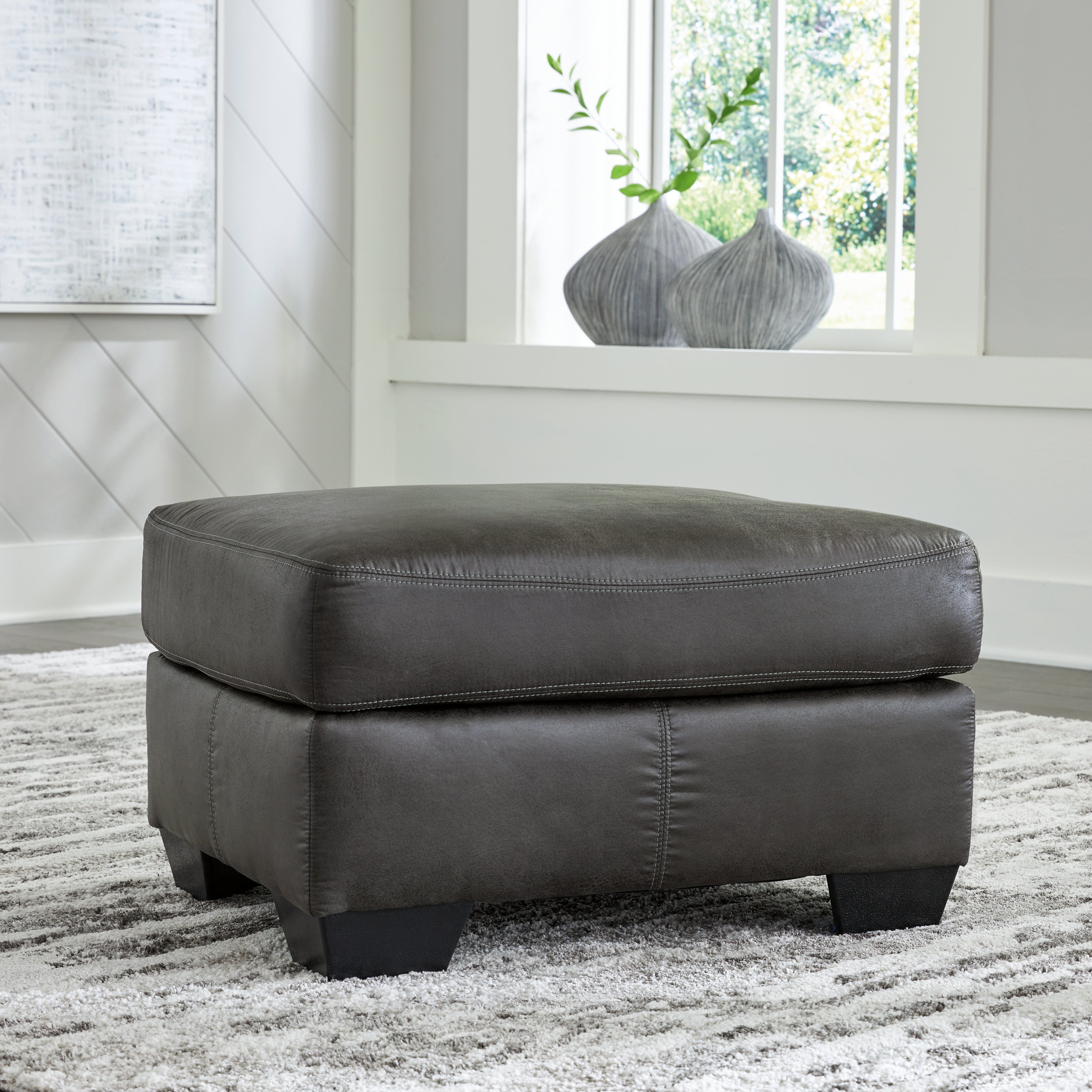 Diamond Furniture - Ashley Furniture - Bladen Ottoman - Ottoman - 1202114
