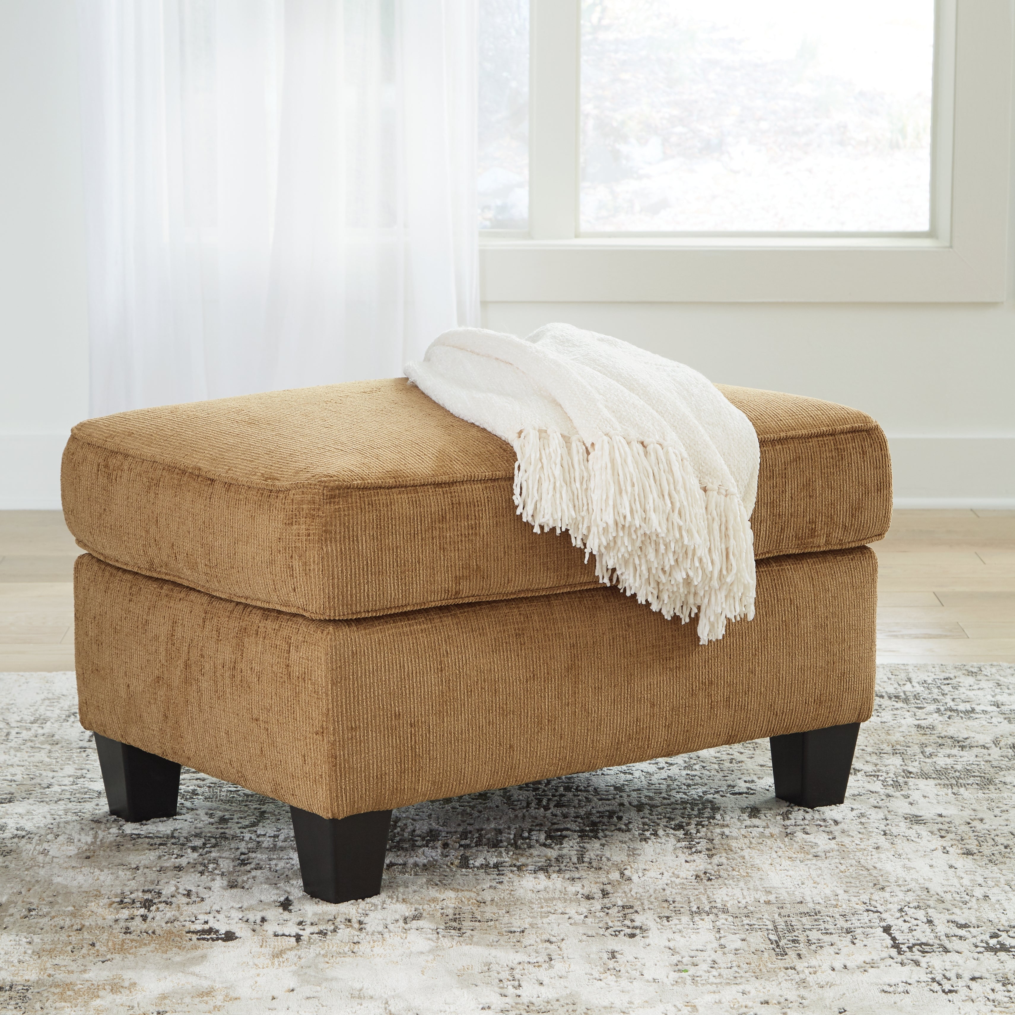 Diamond Furniture - Ashley Furniture - Erinslane Ottoman - Ottoman - 2520714