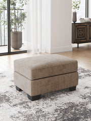 Diamond Furniture - Ashley Furniture - Olten Ottoman - Ottoman - 3130414