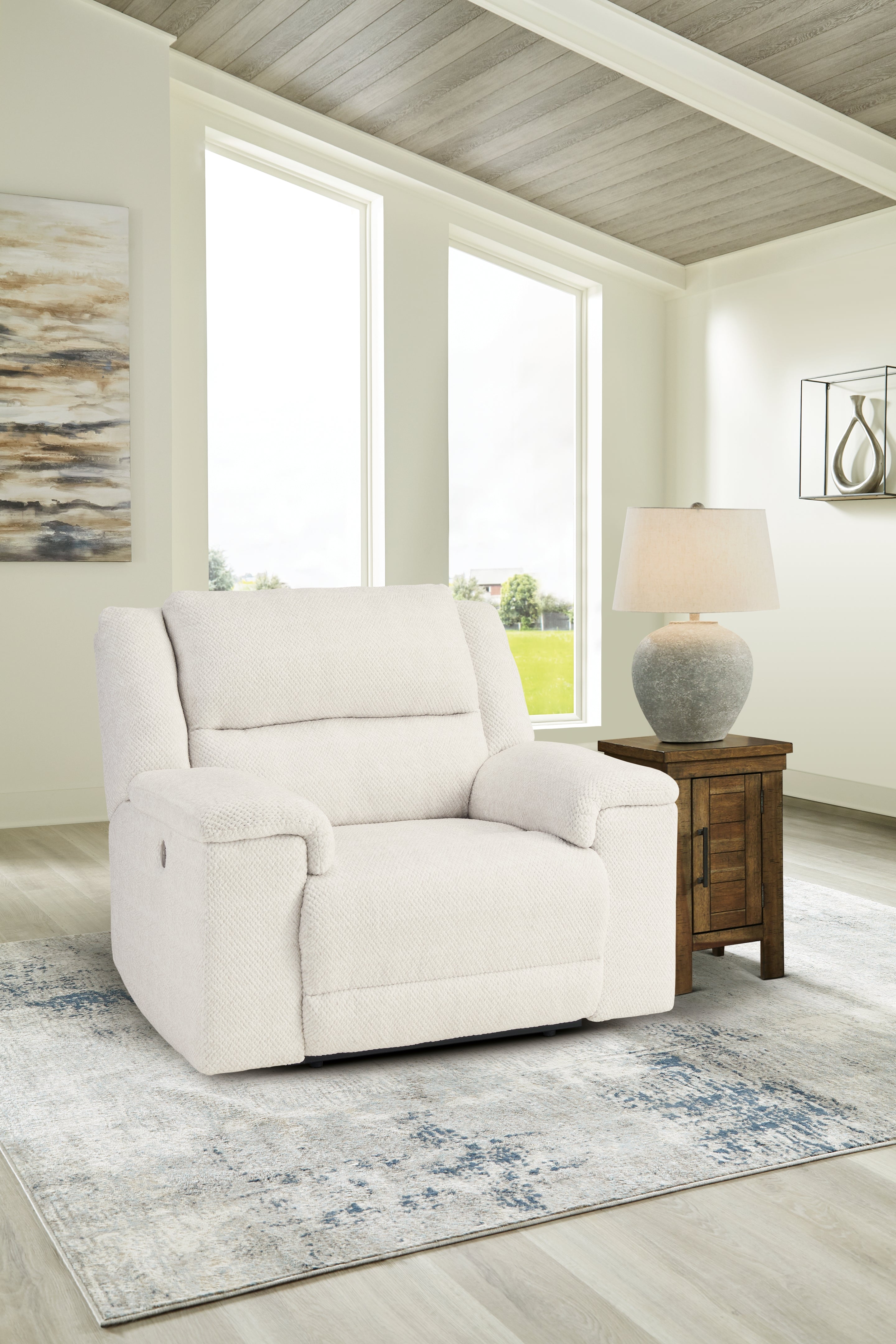 Diamond Furniture - Ashley Furniture - Keensburg Oversized Power Recliner - Wide Seat Power Recliner - 6180782