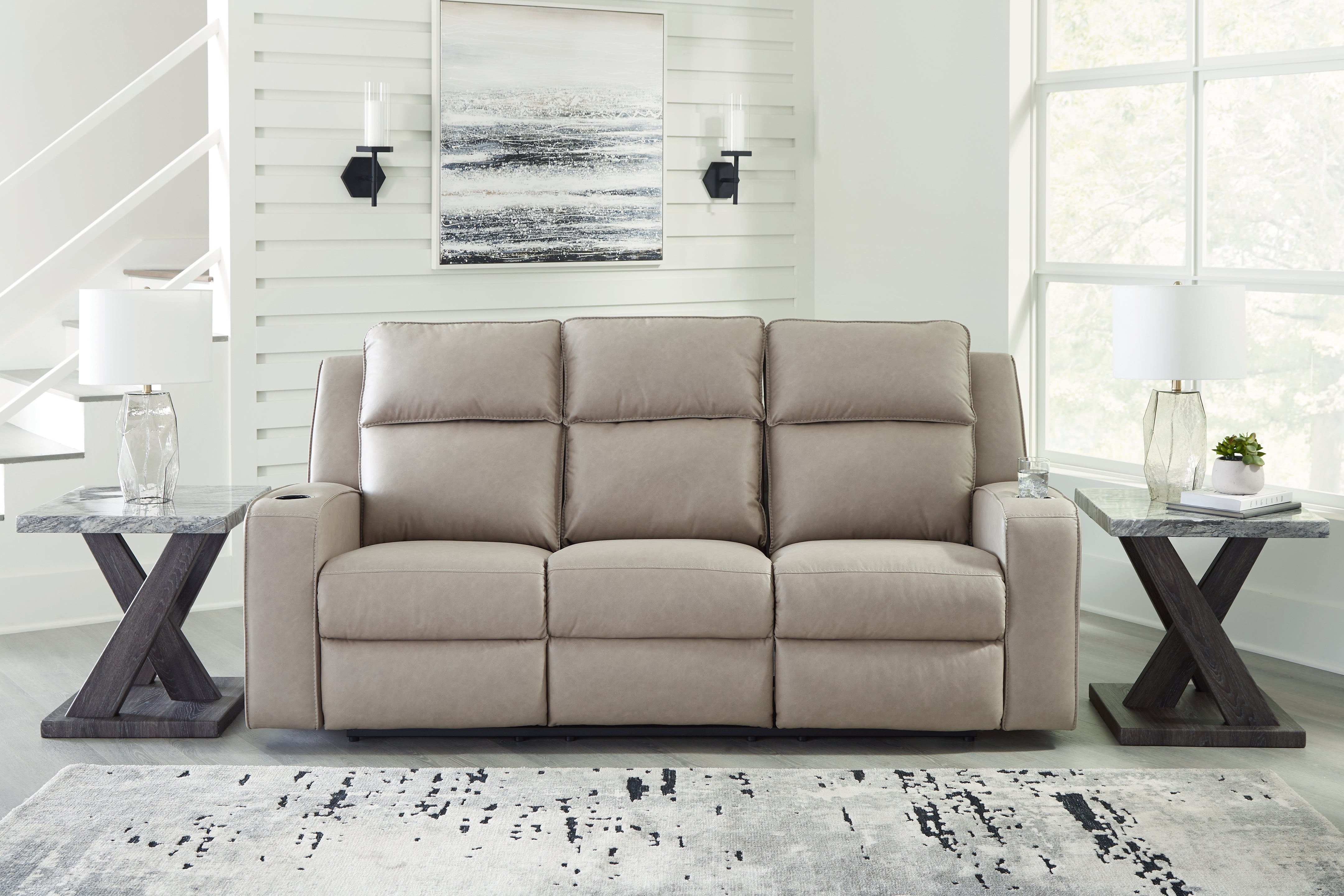 Diamond Furniture - Ashley Furniture - Lavenhorne Reclining Sofa with Drop Down Table - REC Sofa w/Drop Down Table - 6330789