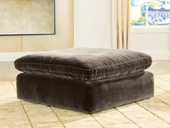 Diamond Furniture - Ashley Furniture - Maxton Heights Oversized Accent Ottoman - Oversized Accent Ottoman - 6780708