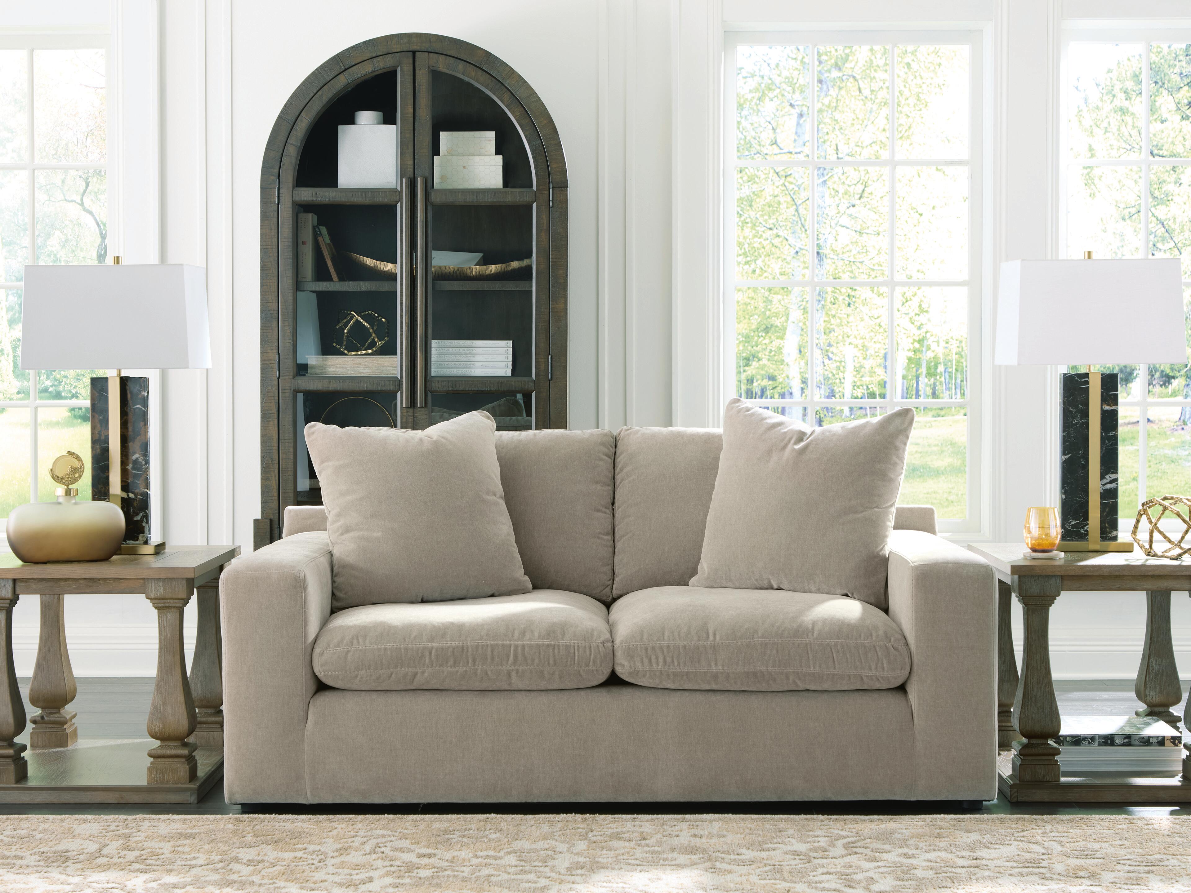 Diamond Furniture - Ashley Furniture - Maxton Heights Loveseat - Loveseat - 6780835