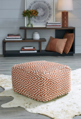 Diamond Furniture - Ashley Furniture - Brynnsen Pouf - Pouf - A1001056
