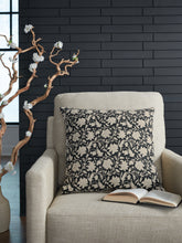 Diamond Furniture - Ashley Furniture - Alanderson Pillow - Pillow - A1001100P