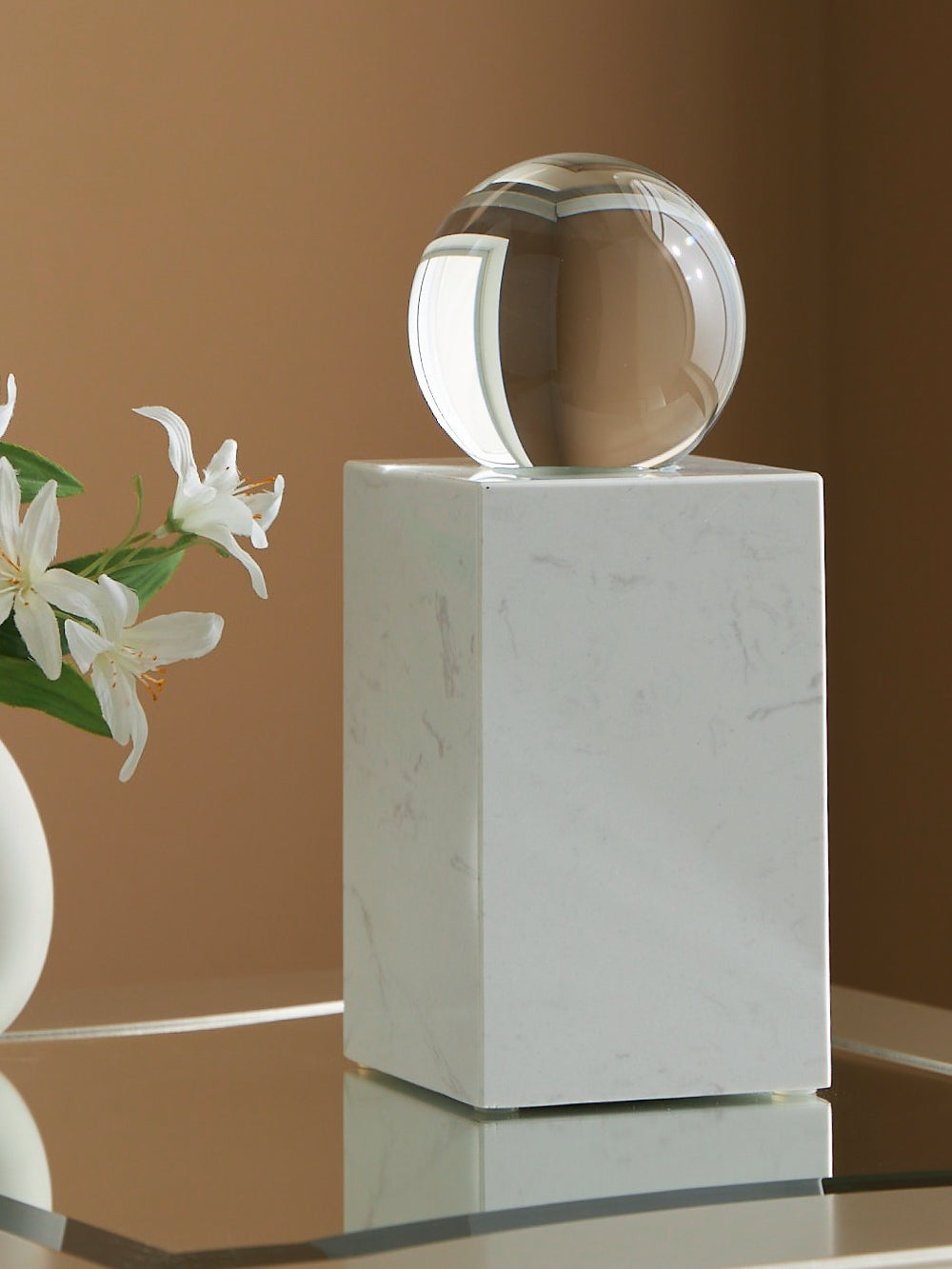 Diamond Furniture - Ashley Furniture - Sellner Sculpture - Sculpture - A2000777