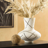 Diamond Furniture - Ashley Furniture - Brockford Vase - Vase - A2000949