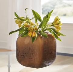 Diamond Furniture - Ashley Furniture - Capard Indoor/Outdoor Vase - I/O Vase - A2900003