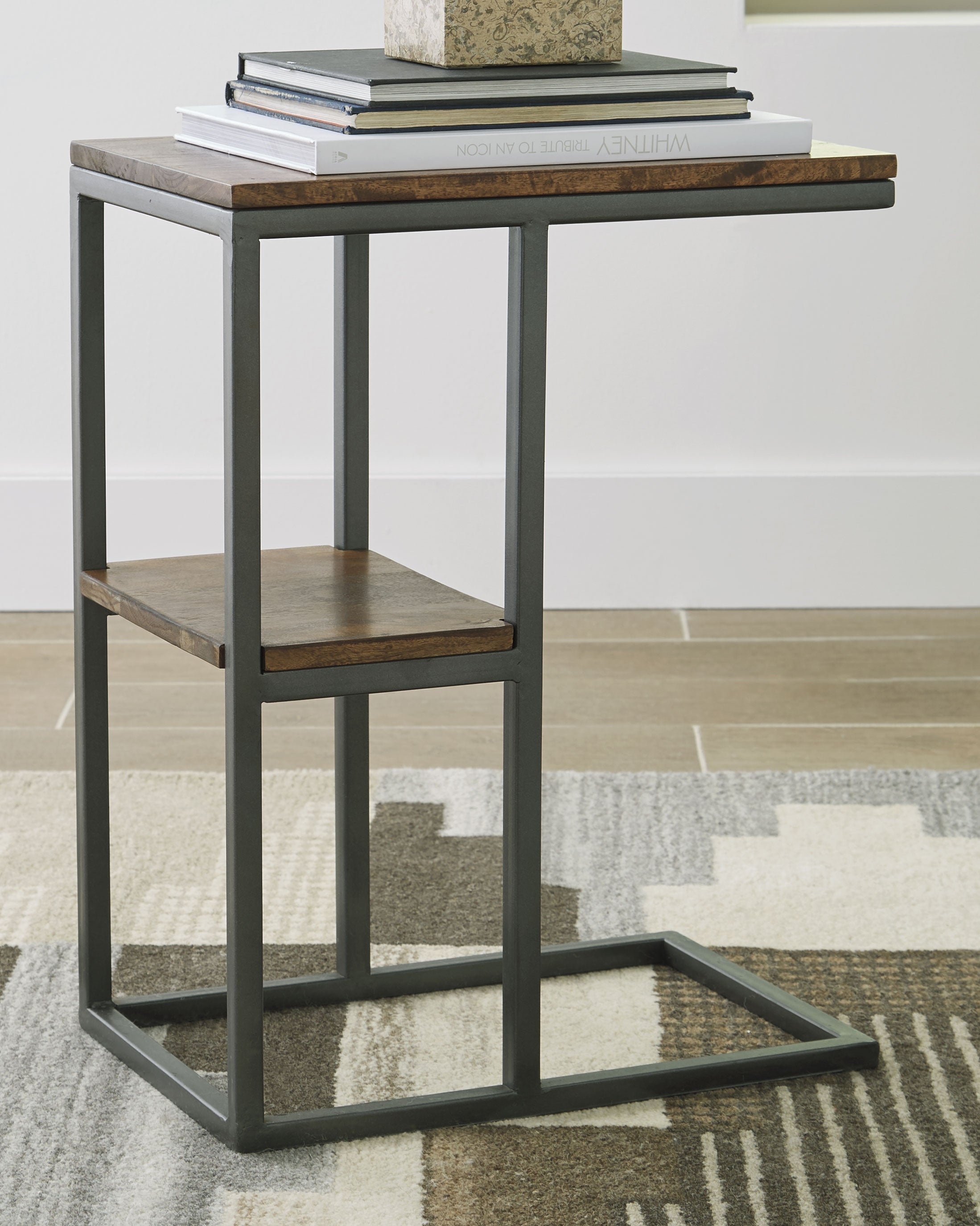 Diamond Furniture - Ashley Furniture - Forestmin Accent Table - Accent Table - A4000049