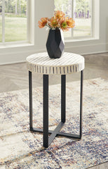 Diamond Furniture - Ashley Furniture - Crewridge Accent Table - Accent Table - A4000530