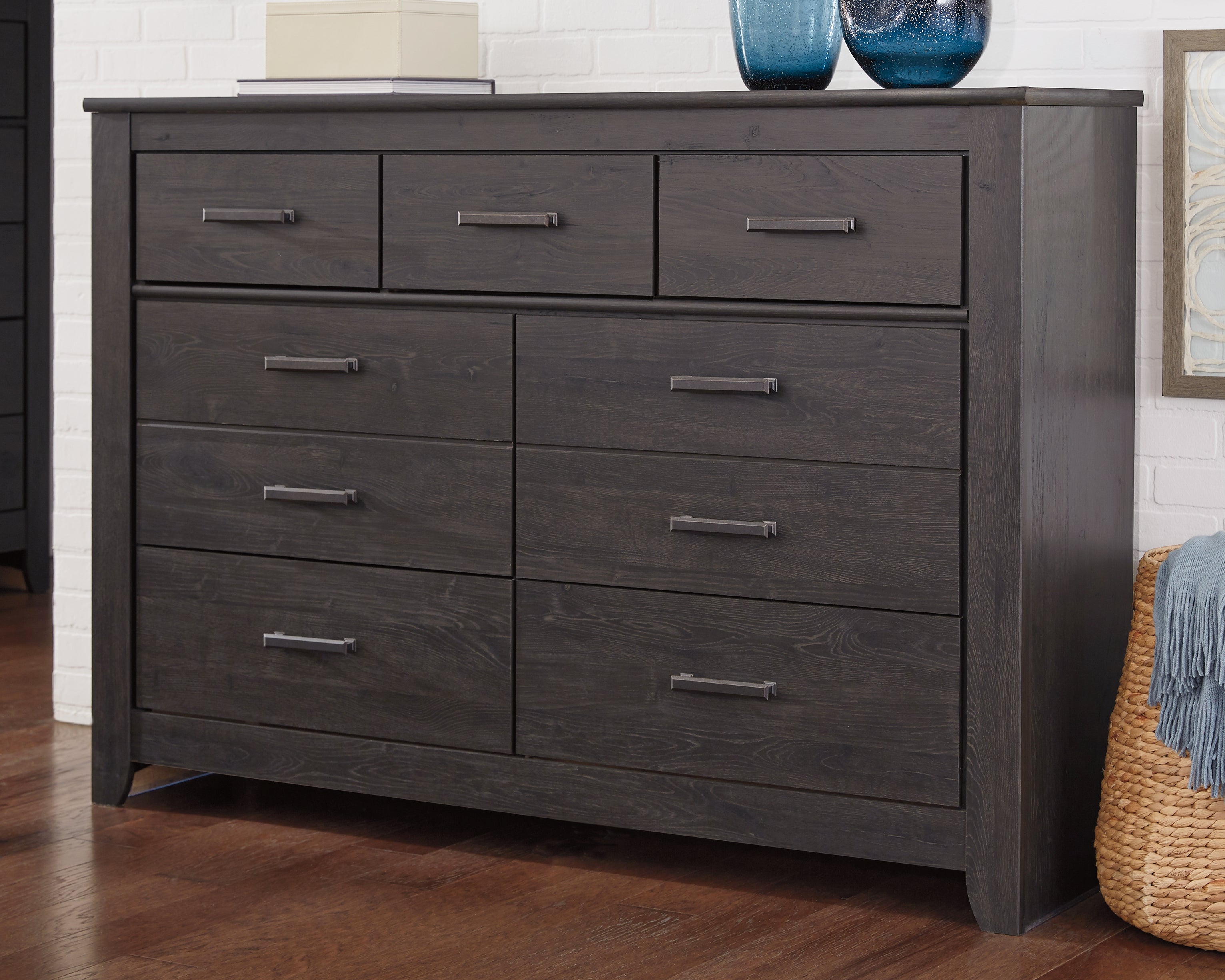Diamond Furniture - Ashley Furniture - Brinxton Dresser - Seven Drawer Dresser - B249-31