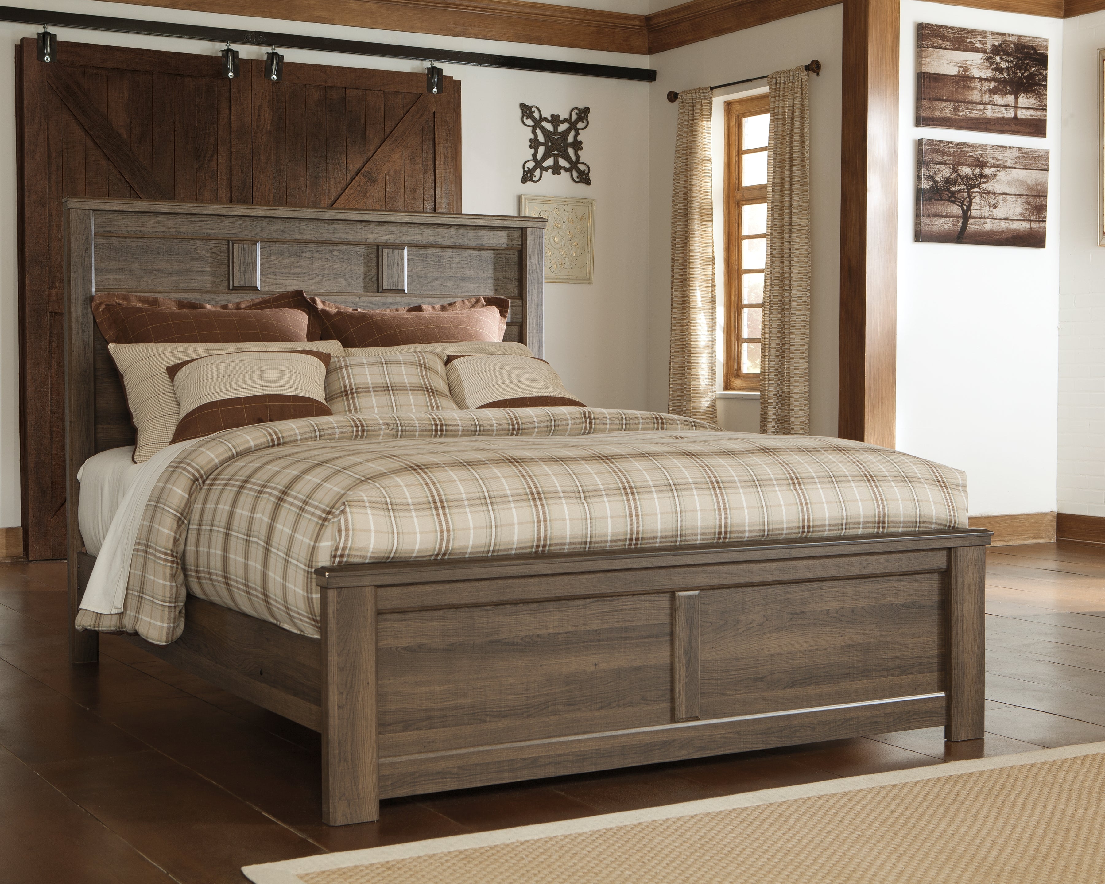 Diamond Furniture - Ashley Furniture - Juararo Queen Panel Bed - Queen Panel Bed - B251B6