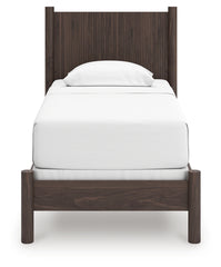 Pamytta Twin Panel Bed, Dresser and Mirror
