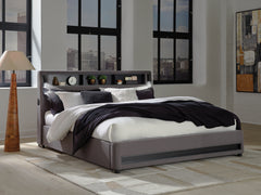 Diamond Furniture - Ashley Furniture - Verishaw King Upholstered Bed - King Upholstered Bed - PCB2721B21