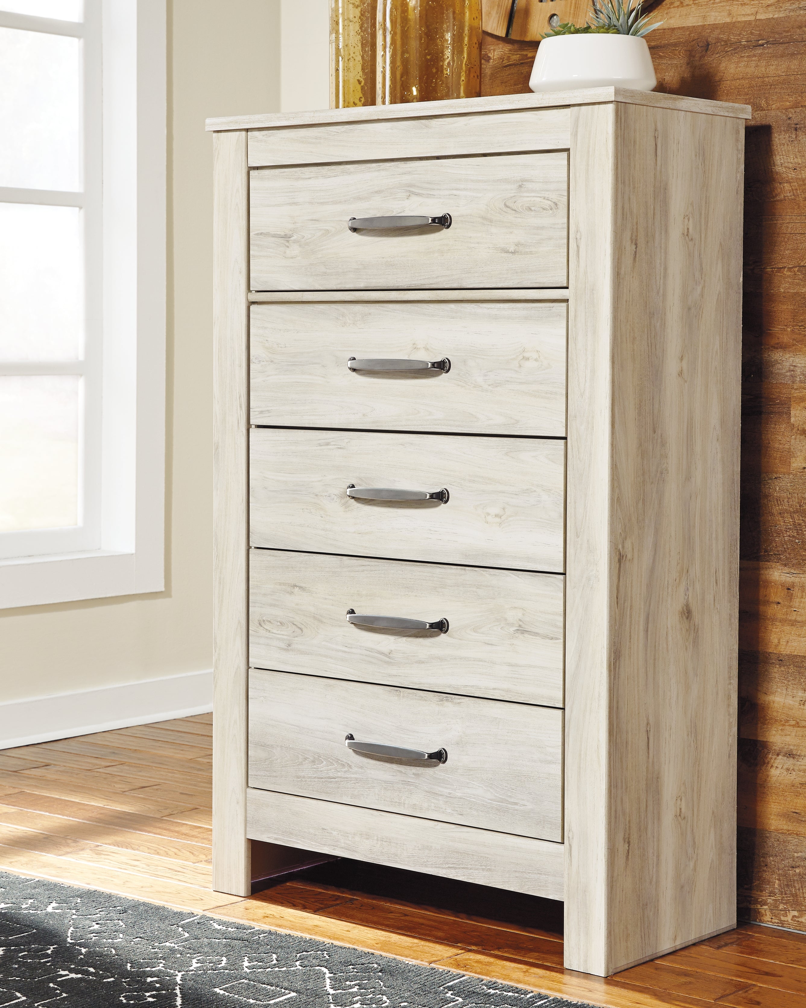 Diamond Furniture - Ashley Furniture - Bellaby Chest of Drawers - Five Drawer Chest - B331-46