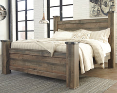 Diamond Furniture - Ashley Furniture - Trinell King Poster Bed - King Poster Bed - B446B45