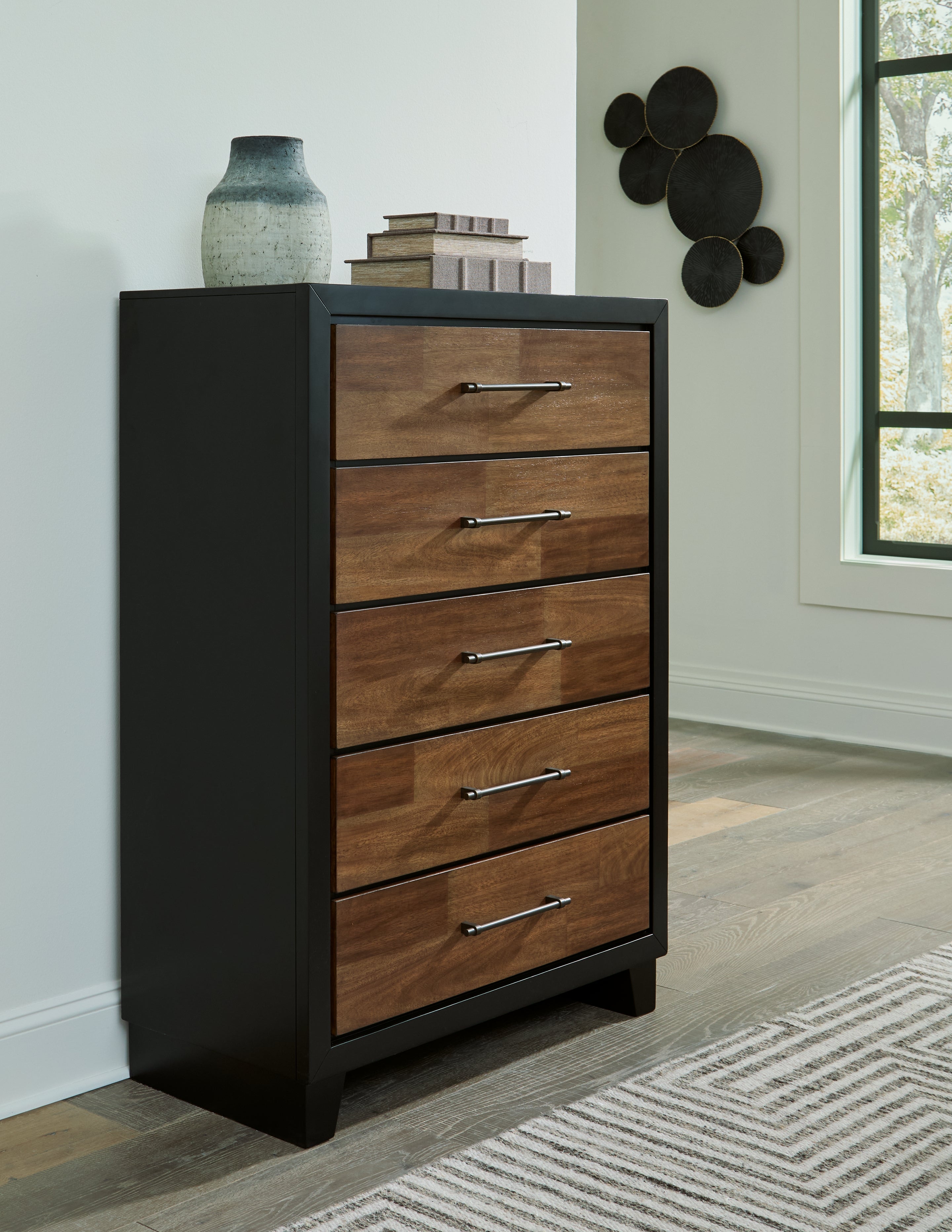 Diamond Furniture - Ashley Furniture - Kraeburn Chest of Drawers - Five Drawer Chest - B496-46
