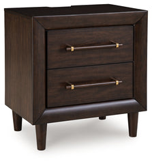 Dantenton Nightstand
