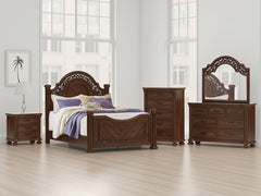 Lavinton Queen Poster Bed