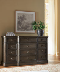 Wickenger Dresser