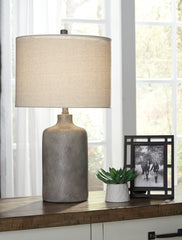 Diamond Furniture - Ashley Furniture - Linus Table Lamp - Ceramic Table Lamp (1/CN) - L117964