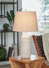 Diamond Furniture - Ashley Furniture - Willport Table Lamp (Set of 2) - Ceramic Table Lamp (Set of 2) - L177994