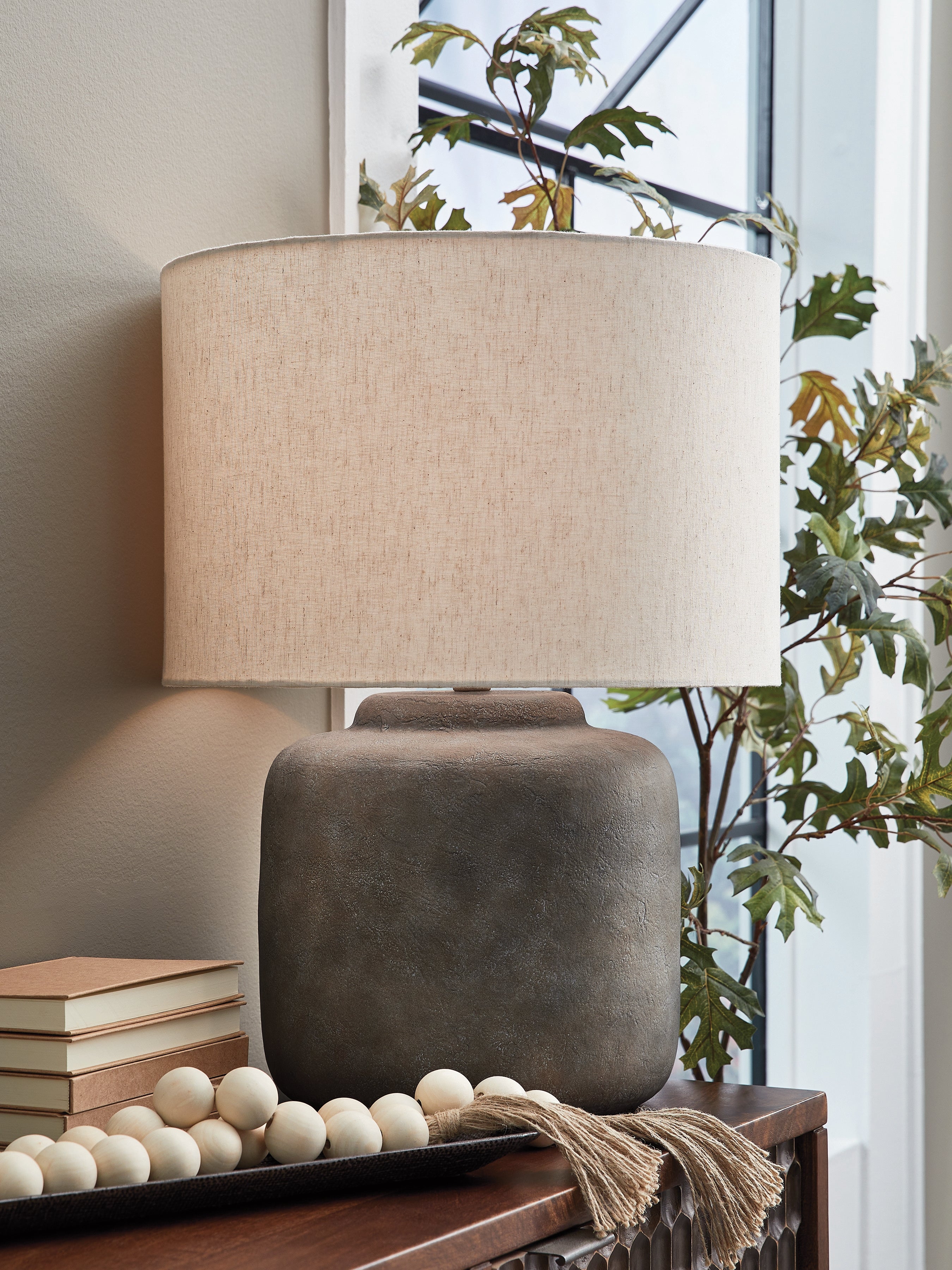 Diamond Furniture - Ashley Furniture - Zandophen Table Lamp - Metal Table Lamp (1/CN) - L207654