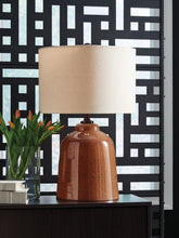 Diamond Furniture - Ashley Furniture - Aaleahya Table Lamp - Glass Table Lamp (1/CN) - L430904