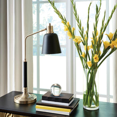 Diamond Furniture - Ashley Furniture - Clairwell Desk Lamp - Metal Desk Lamp (1/CN) - L734422