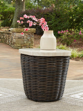 Diamond Furniture - Ashley Furniture - Kimora Outdoor End Table - Square End Table - P711-702