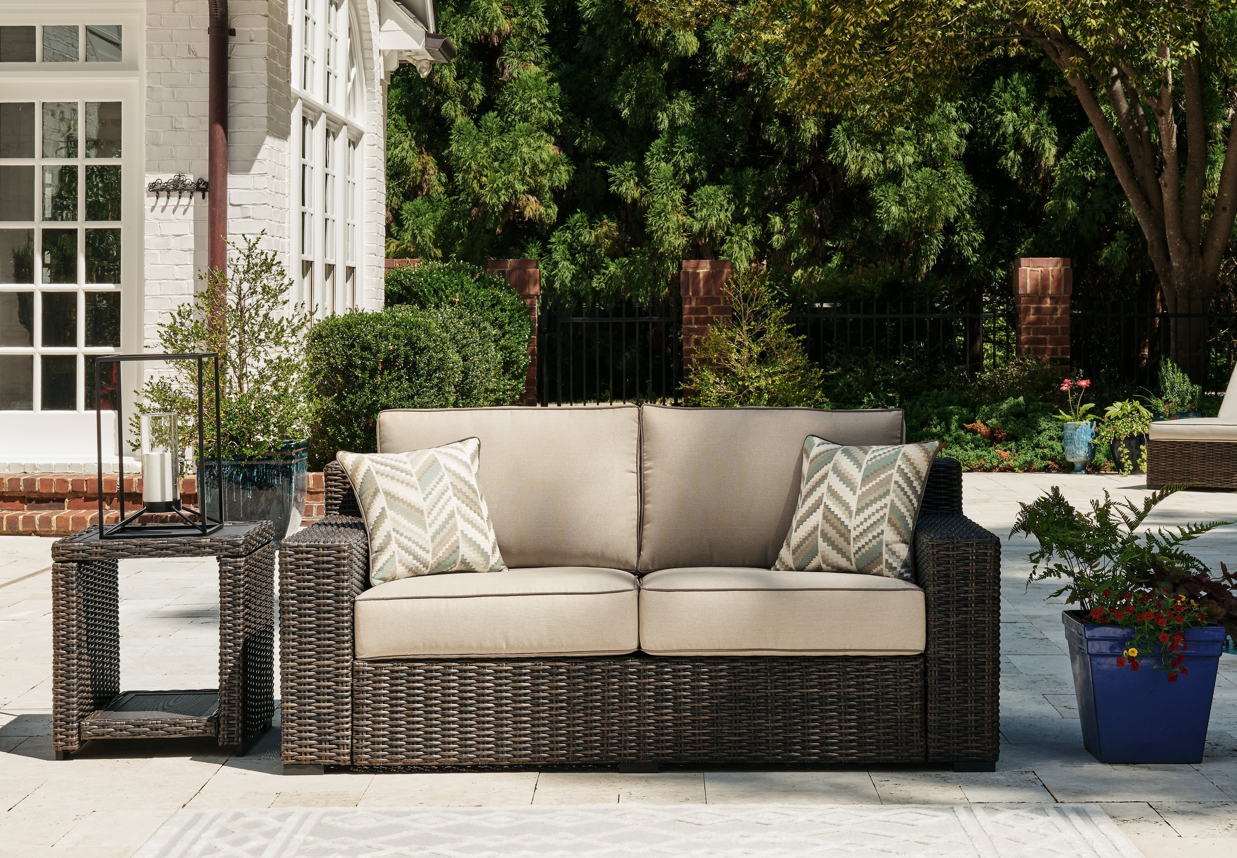 Diamond Furniture - Ashley Furniture - Coastline Bay Outdoor Loveseat with Cushion - Loveseat w/Cushion - P784-835