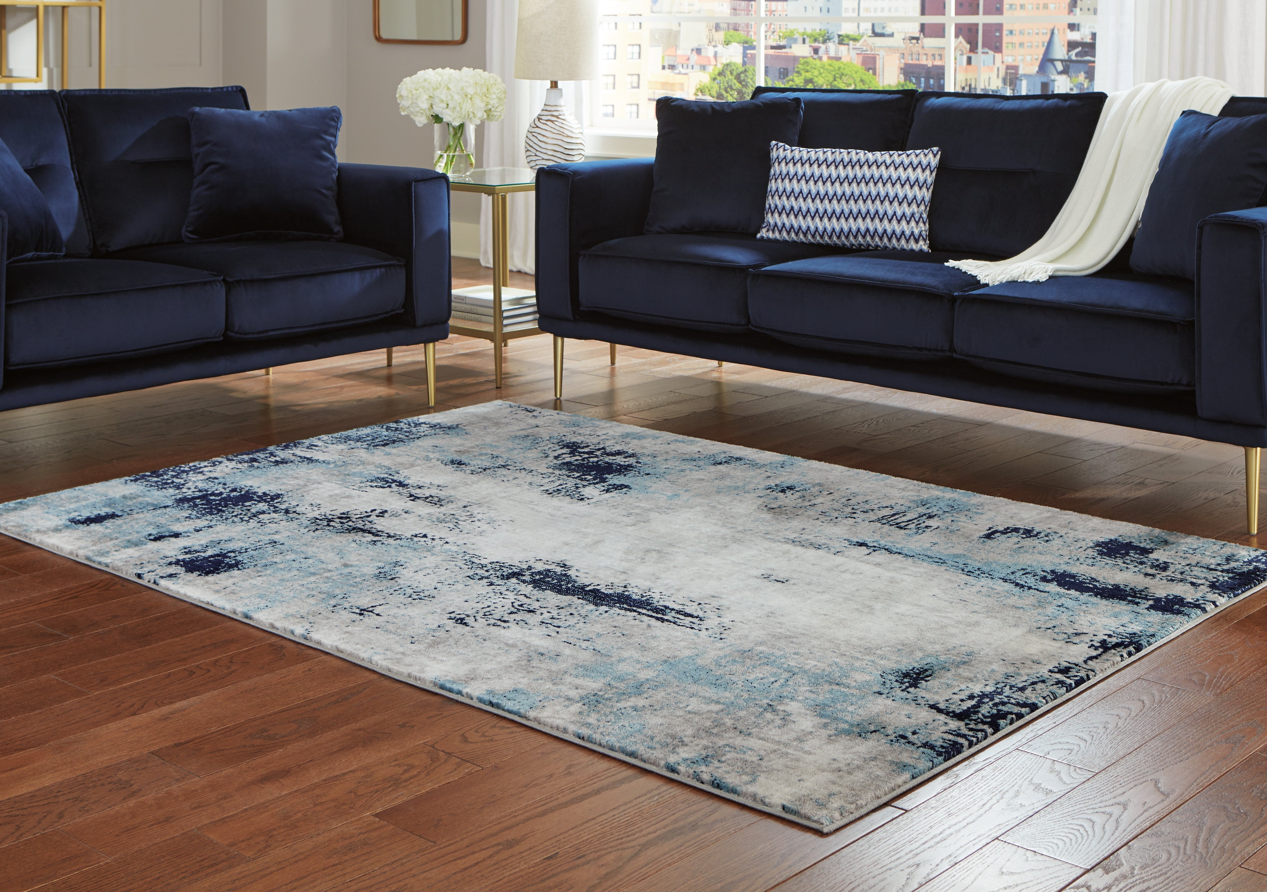 Diamond Furniture - Ashley Furniture - Leonelle 7'10" x 10' Rug - 7'10" x 10' Rug - R404871