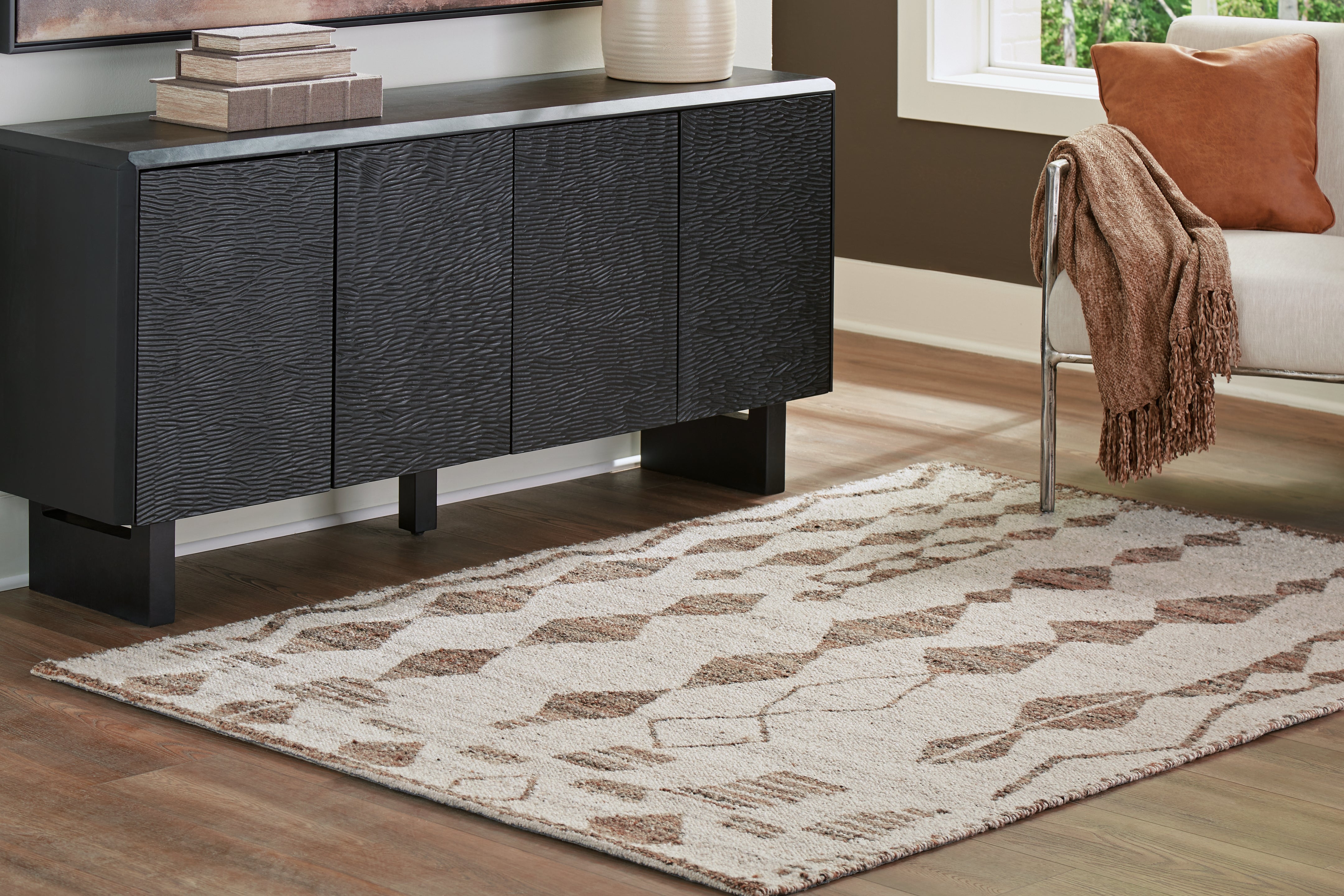 Diamond Furniture - Ashley Furniture - Brettler 5' x 7' Rug - 5' x 7' Rug - R406792