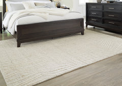 Diamond Furniture - Ashley Furniture - Varahill 8' x 10' Rug - 8' x 10' Rug - R406931