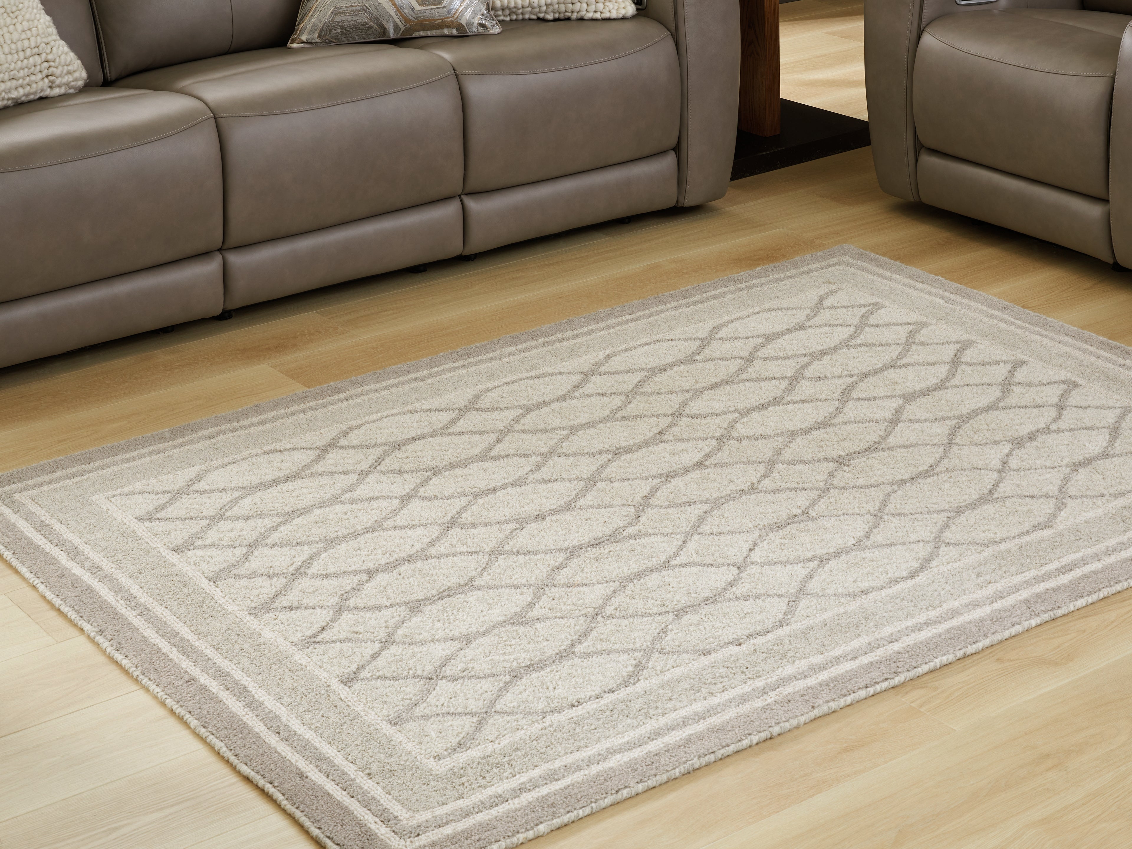 Diamond Furniture - Ashley Furniture - Wimney Medium Rug - Medium Rug - R407282