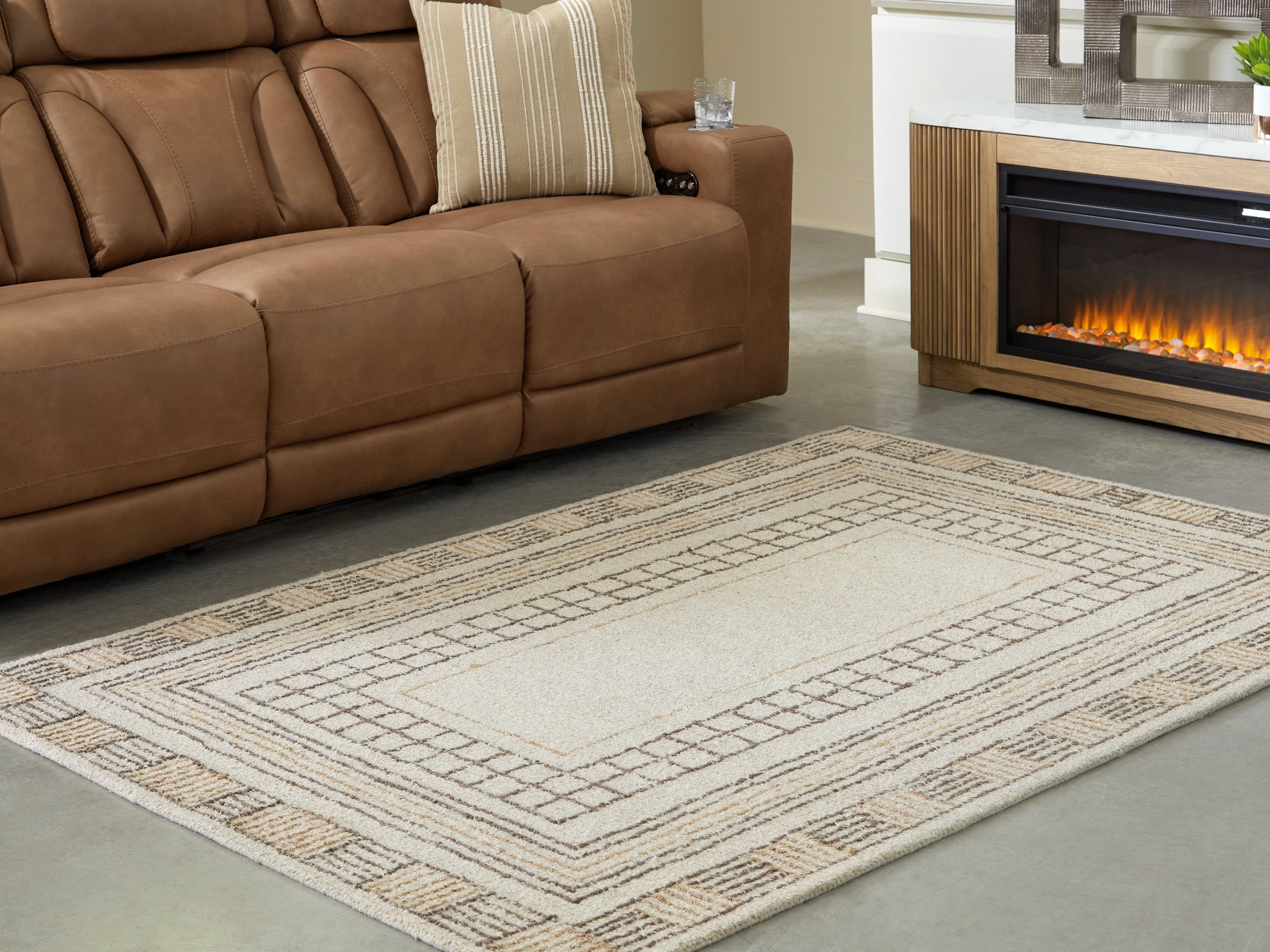 Diamond Furniture - Ashley Furniture - Idaman Medium Rug - Medium Rug - R407292