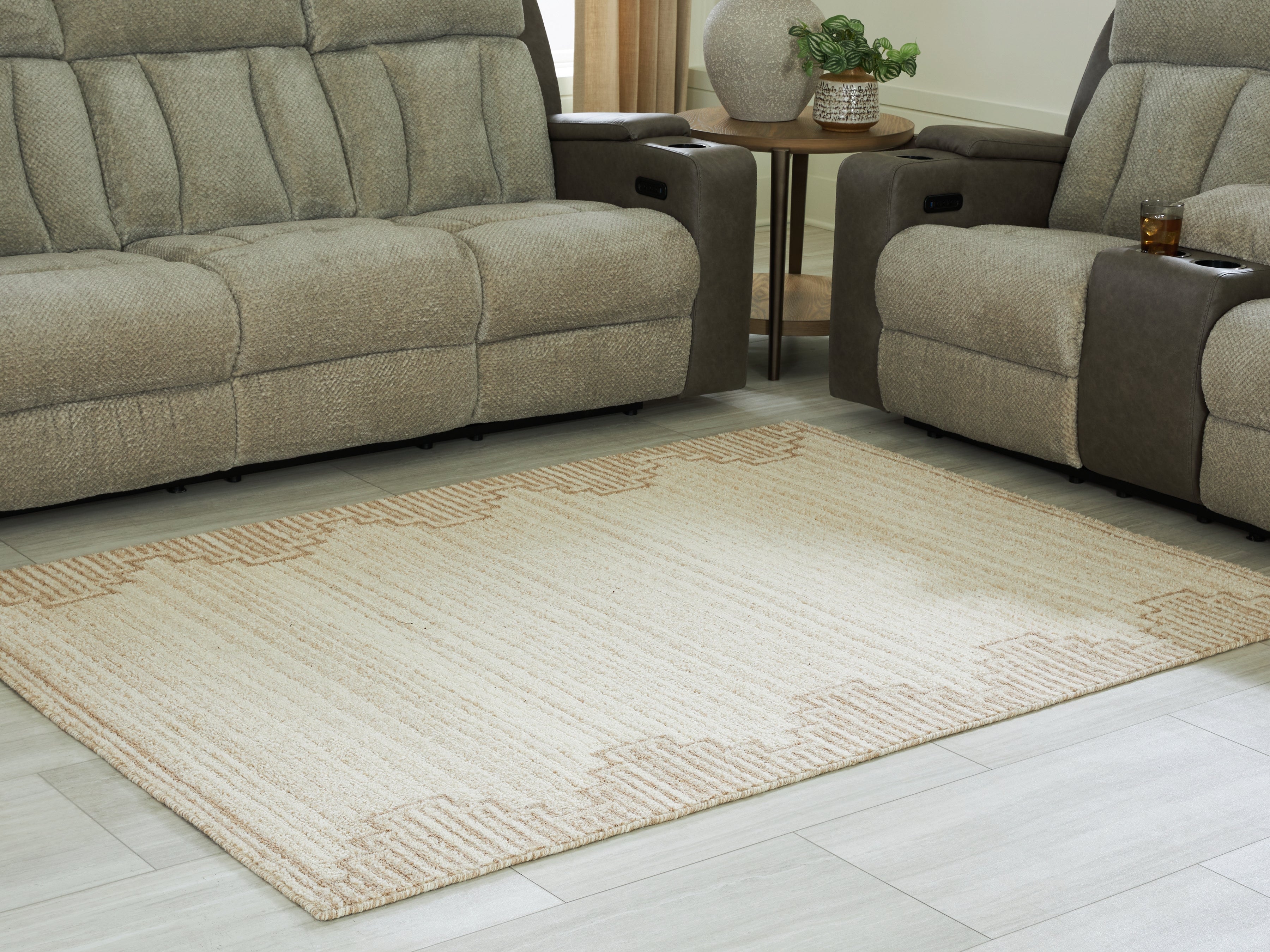 Diamond Furniture - Ashley Furniture - Emorymore Medium Rug - Medium Rug - R407302
