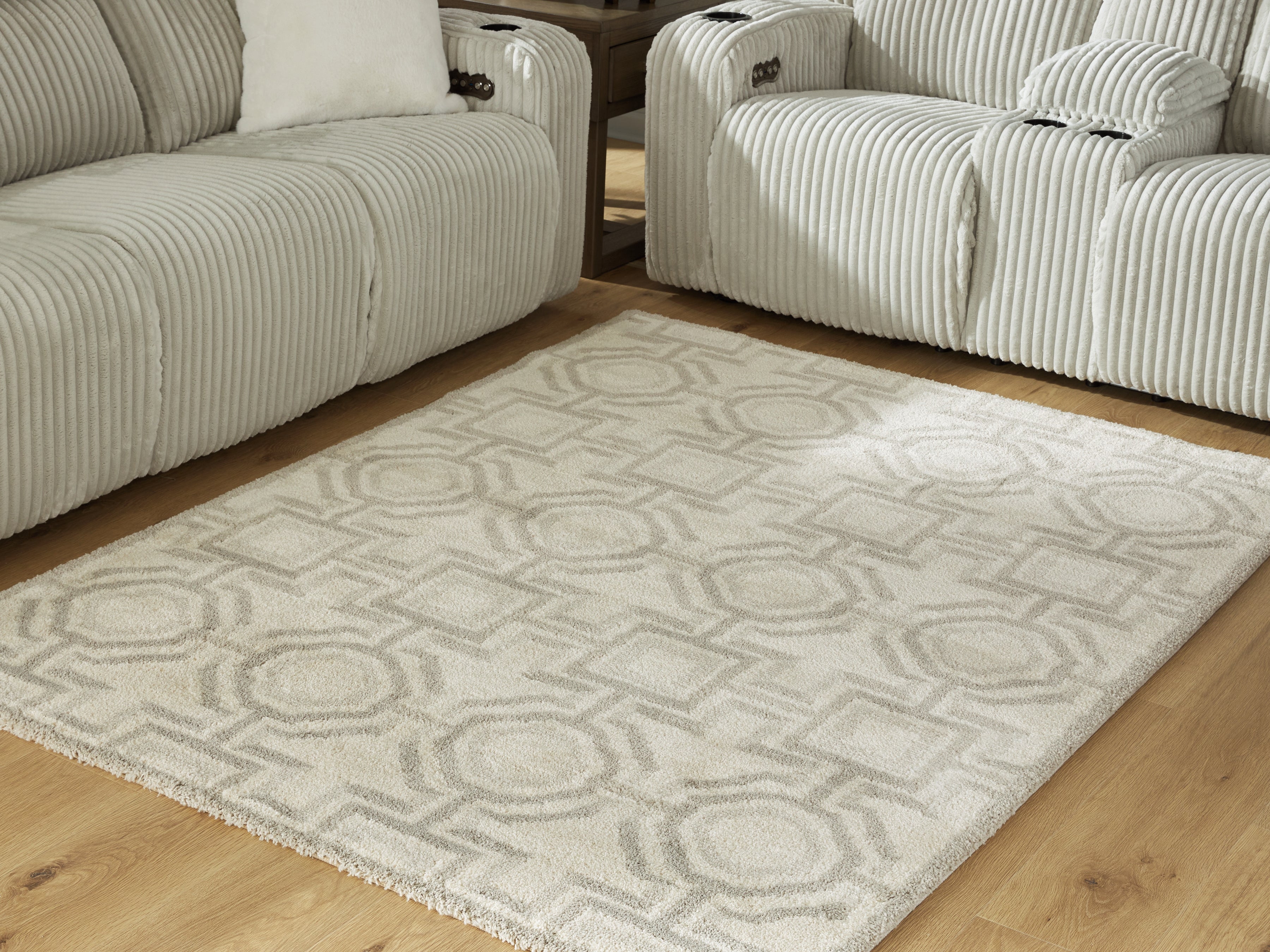 Diamond Furniture - Ashley Furniture - Maconville Medium Rug - Medium Rug - R407322