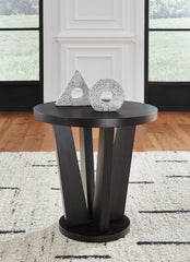 Diamond Furniture - Ashley Furniture - Chasinfield End Table - Round End Table - T458-6