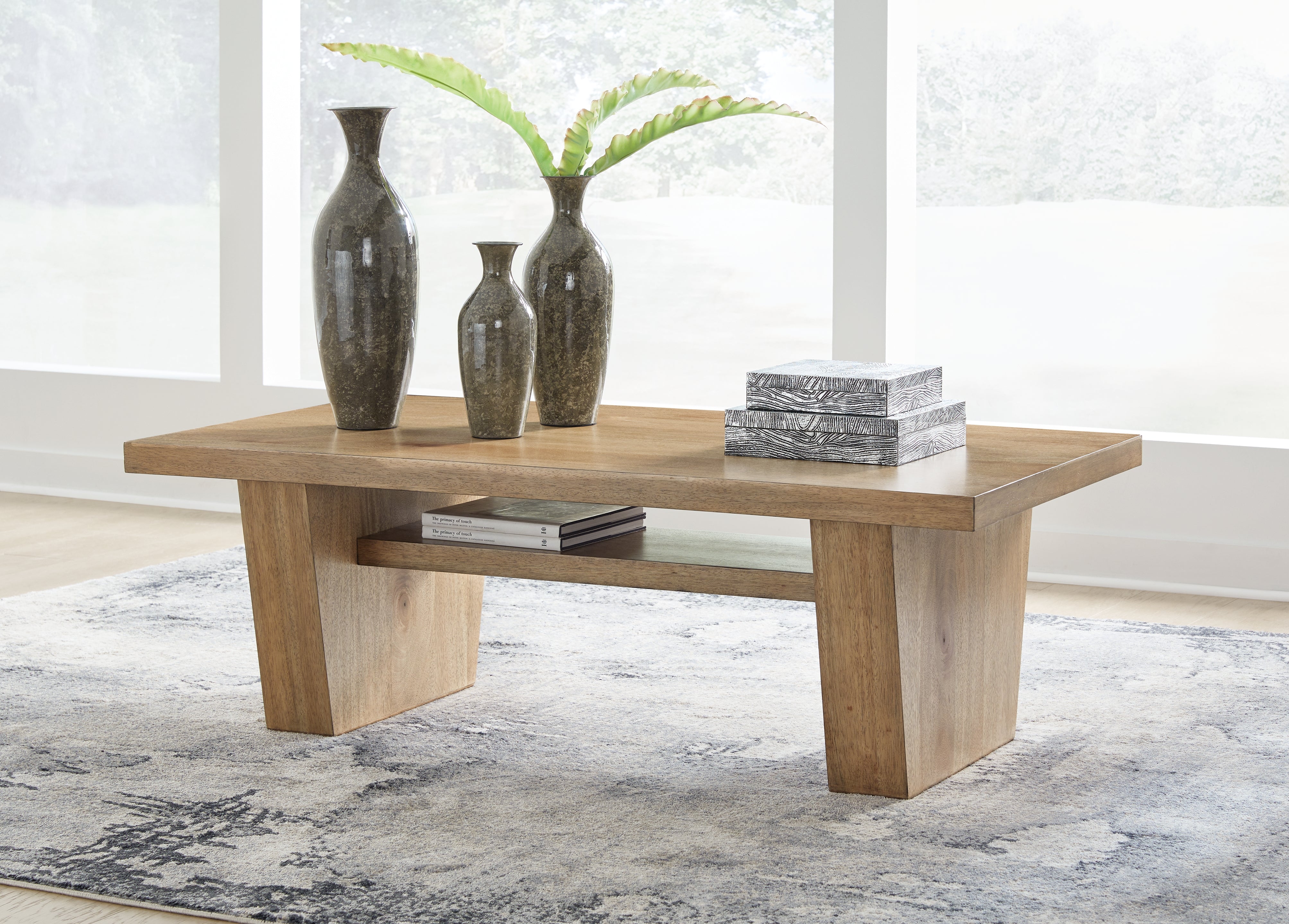 Diamond Furniture - Ashley Furniture - Kristiland Coffee Table - Rectangular Cocktail Table - T674-1