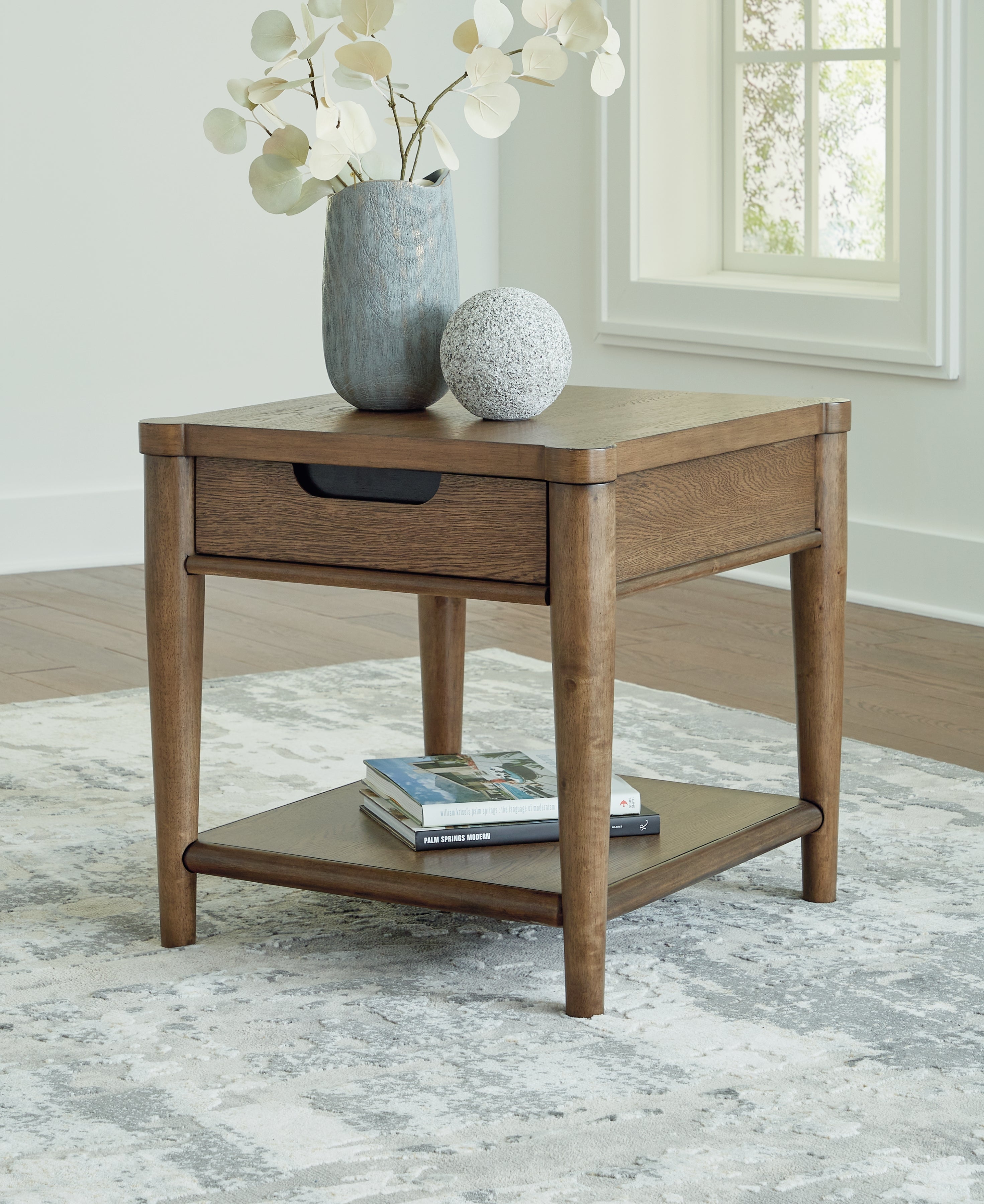 Diamond Furniture - Ashley Furniture - Roanhowe End Table - Rectangular End Table - T769-3
