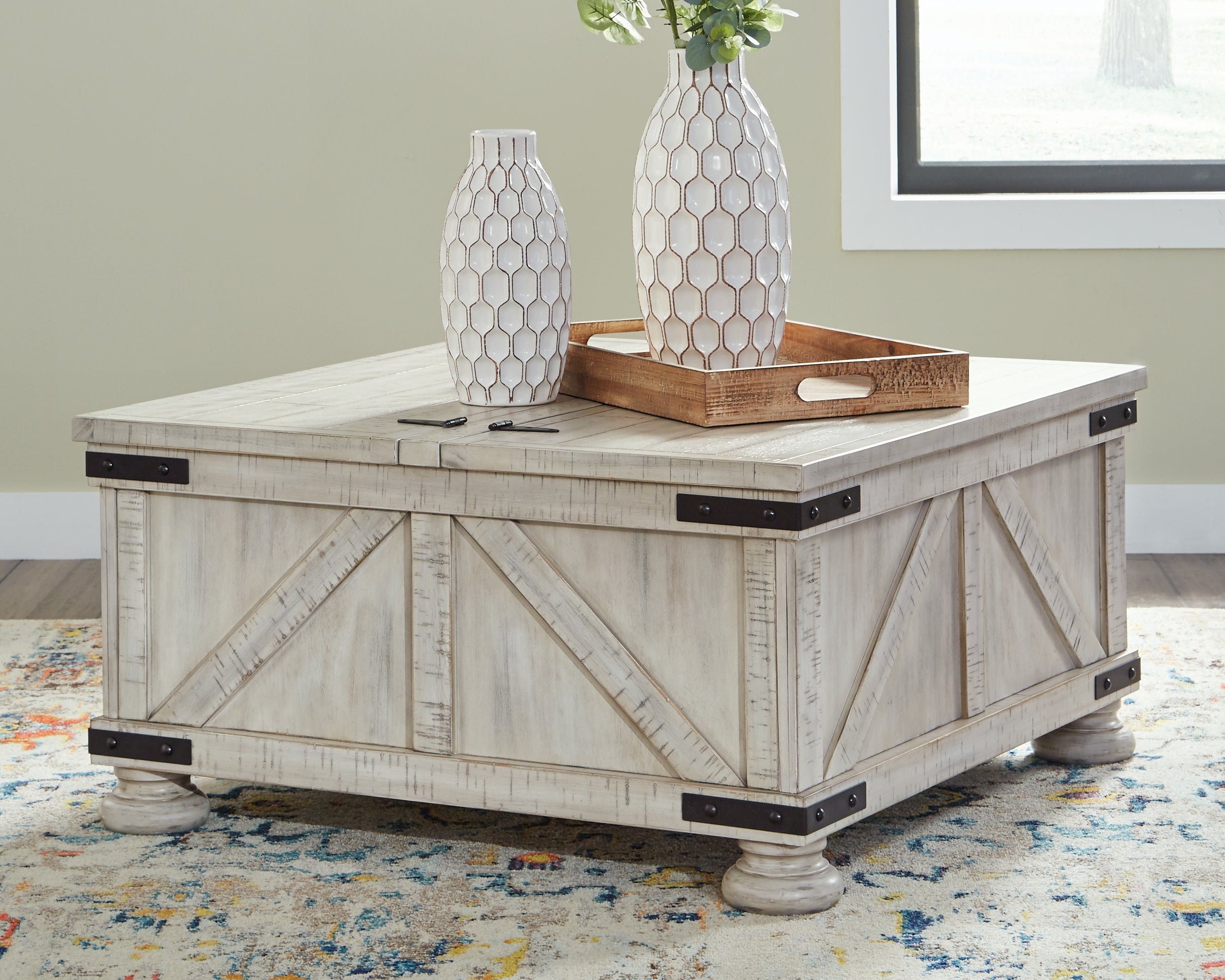 Diamond Furniture - Ashley Furniture - Carynhurst Coffee Table - Cocktail Table with Storage - T929-20