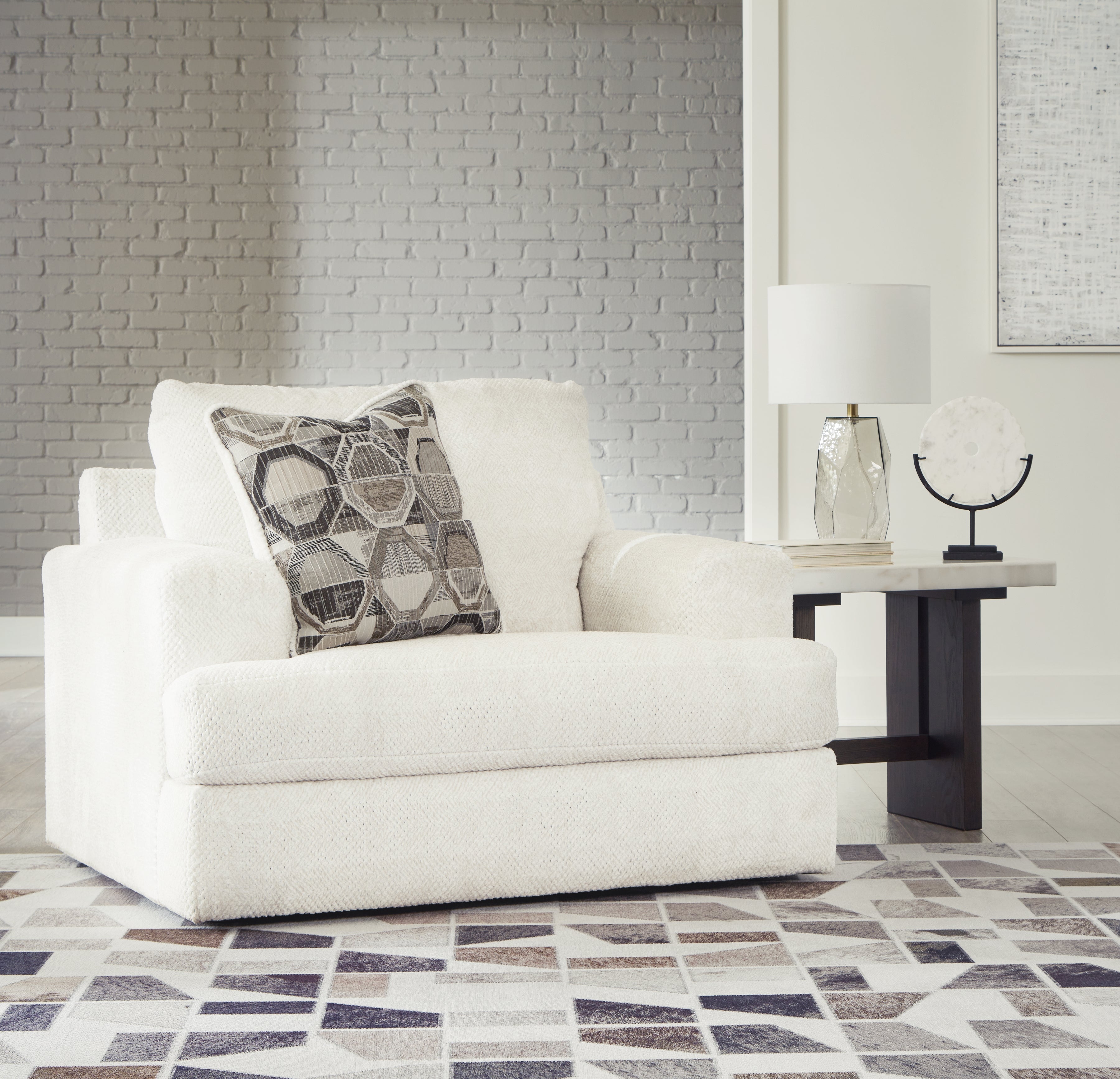 Karinne Sofa