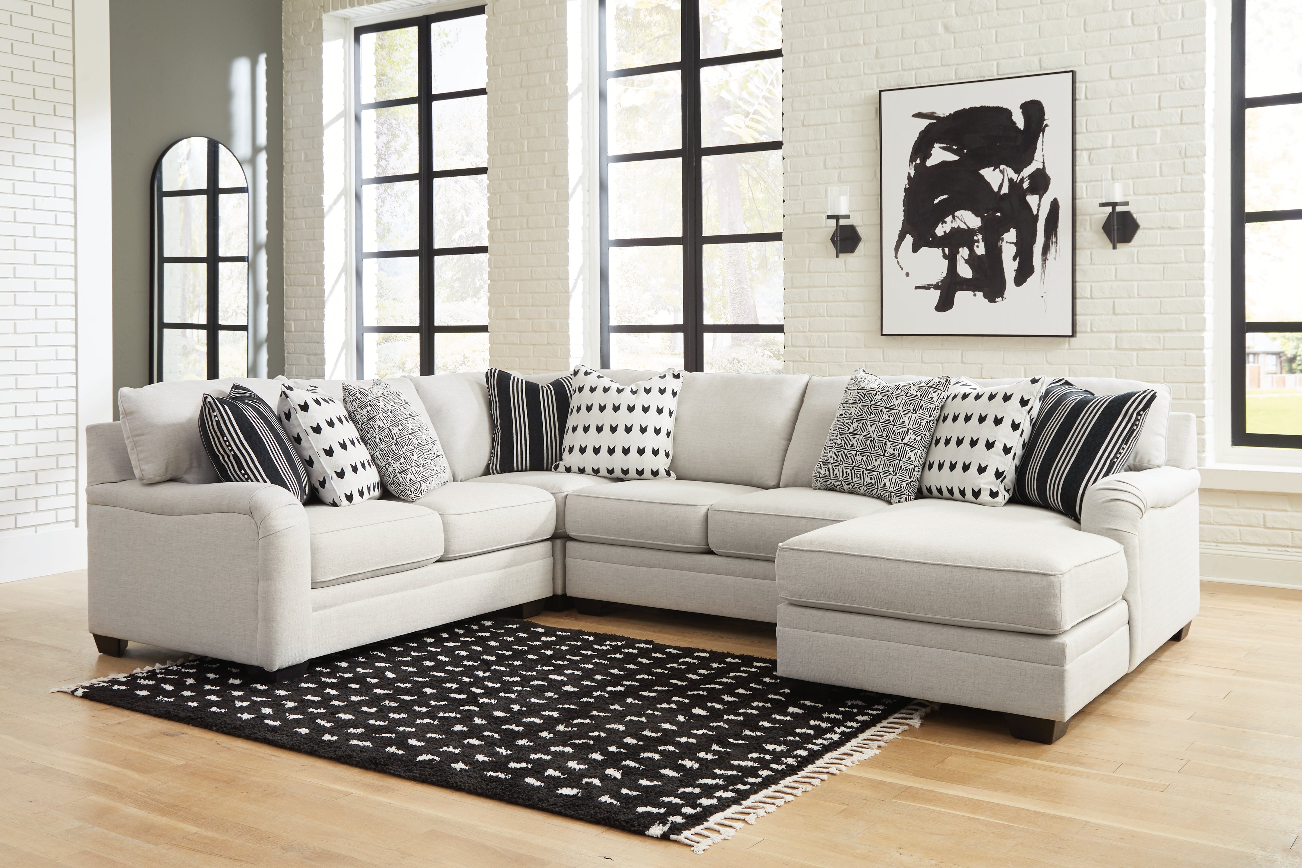 Diamond Furniture - Ashley Furniture - Huntsworth Sectional - RAF 4-Piece Sectional with Chaise / Dove Gray - 39702S4