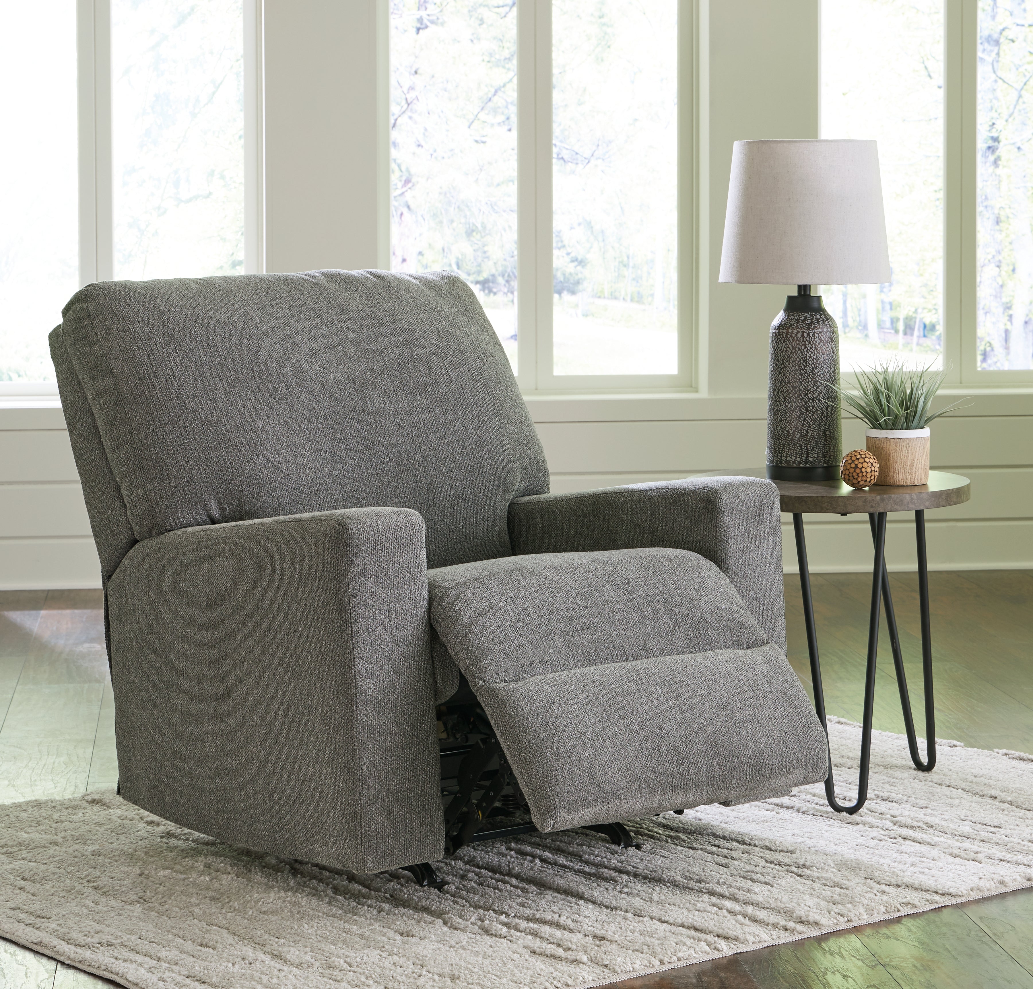 Deltona Sofa