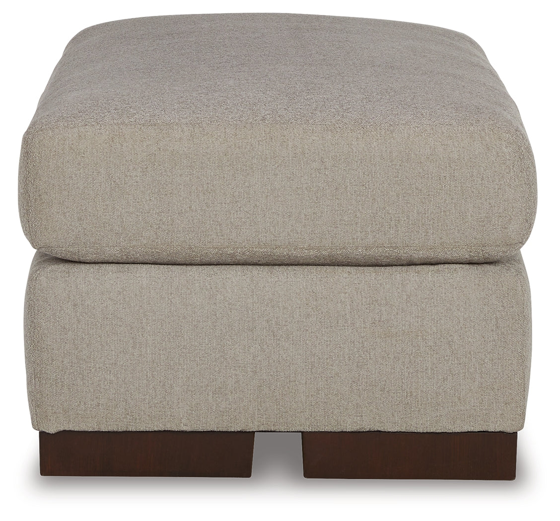 Maggie Sofa