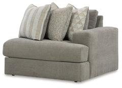 Avaliyah 4-Piece Sectional and Oversized Accent Ottoman