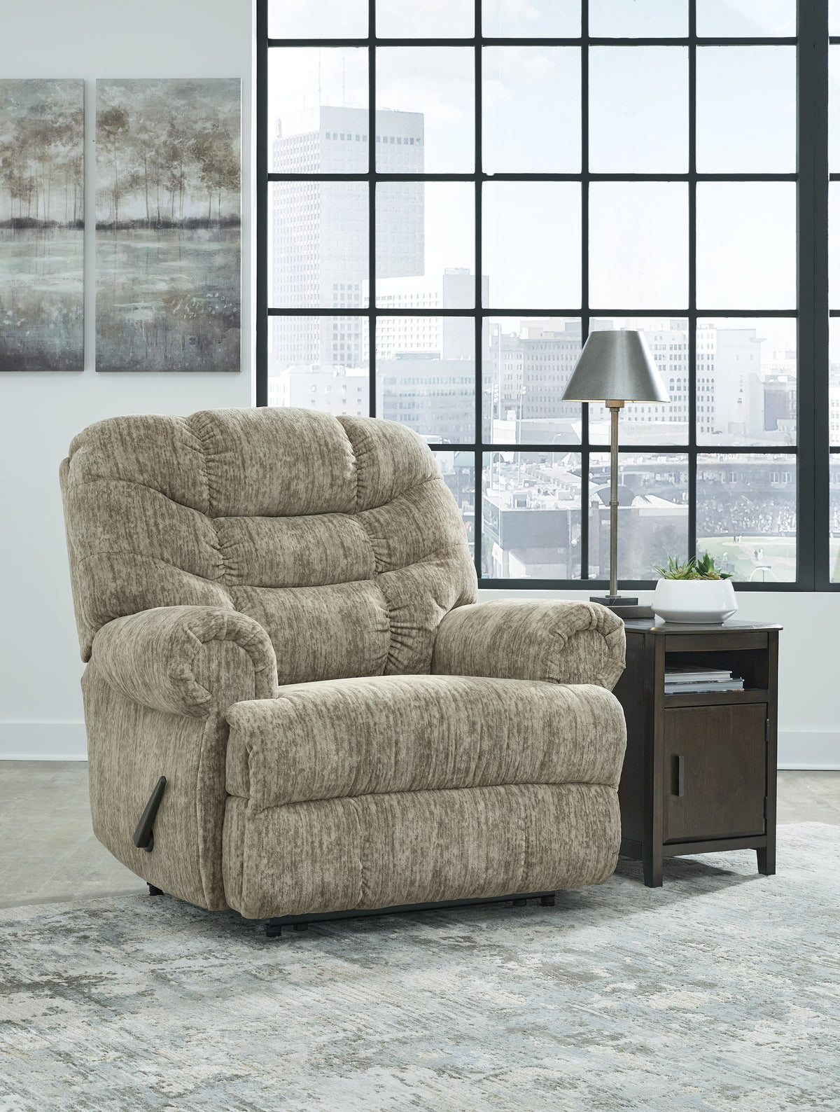 Diamond Furniture - Ashley Furniture - Movie Man Recliner - Zero Wall Recliner - 6380329
