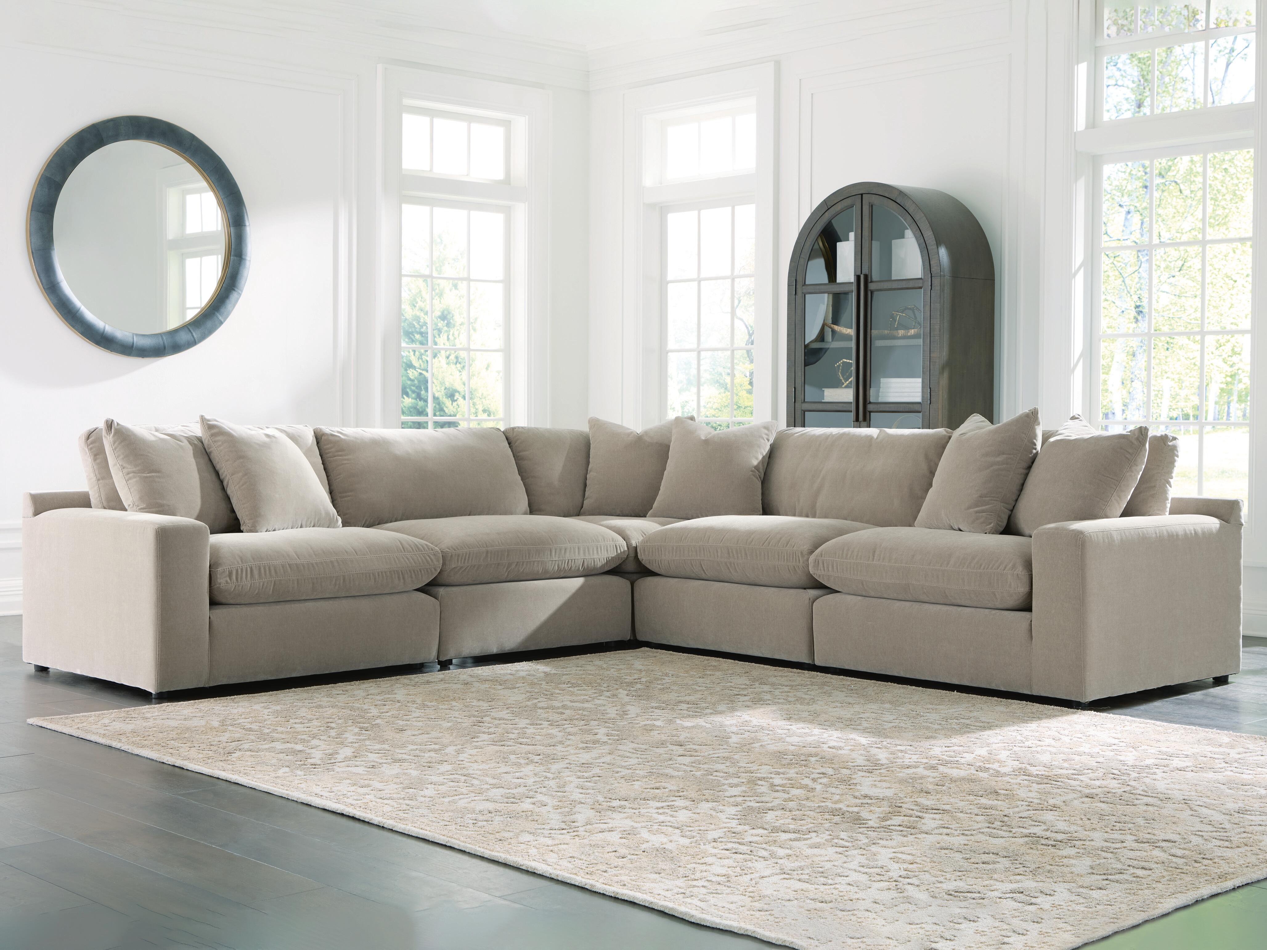 Diamond Furniture - Ashley Furniture - Maxton Heights 5-Piece Sectional - RAF 5-Piece Sectional / Pebble - 67808S4