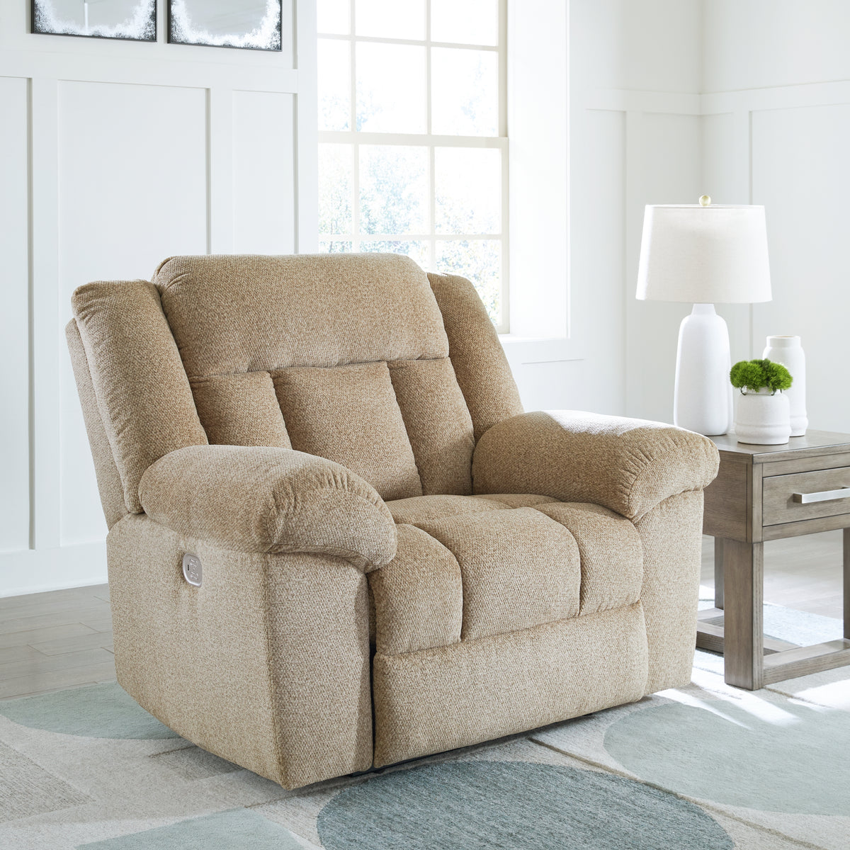 Diamond Furniture - Ashley Furniture - Tip-Off Power Recliner - PWR Recliner/ADJ Headrest - 6930582